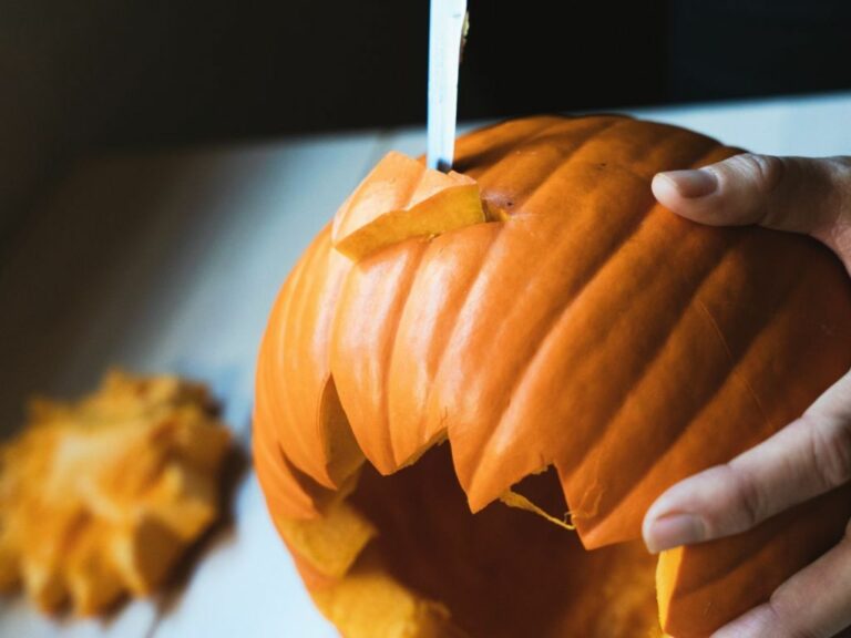 Shoppers-Say-This-‘Easy-9-Pumpkin-Carving-Kit-Is-‘Way-Better-Quality-Than-the-Store-Bought-Kits.jpg