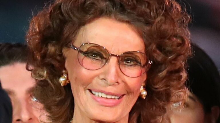 Sophia-Loren-89-is-recovering-from-emergency-surgery.jpg