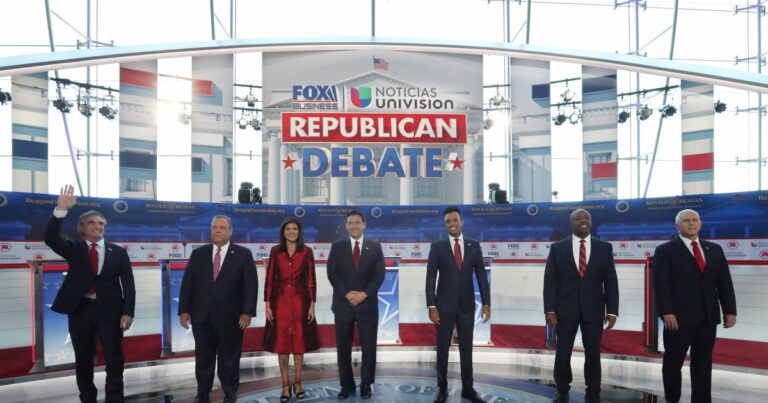 Stars-react-to-the-second-Republican-presidential-debate-Megyn-Kelly-Eric-and-Donald-Trump-Jr.-John-Rich-and-more.jpg
