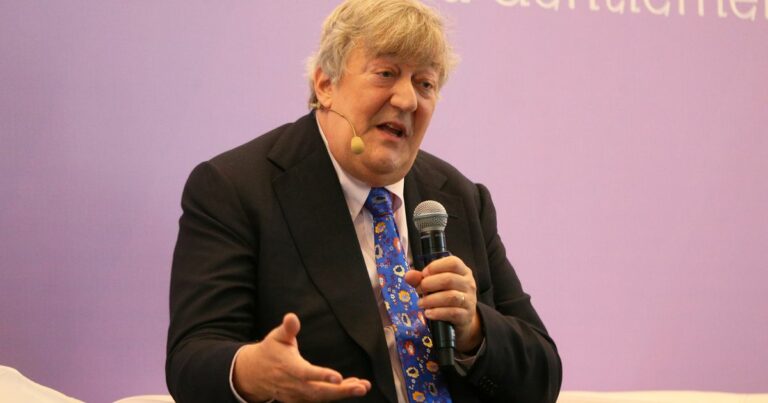 Stephen-Fry-rushed-to-hospital-with-injuries-after-horror-fall-from-stage.jpg