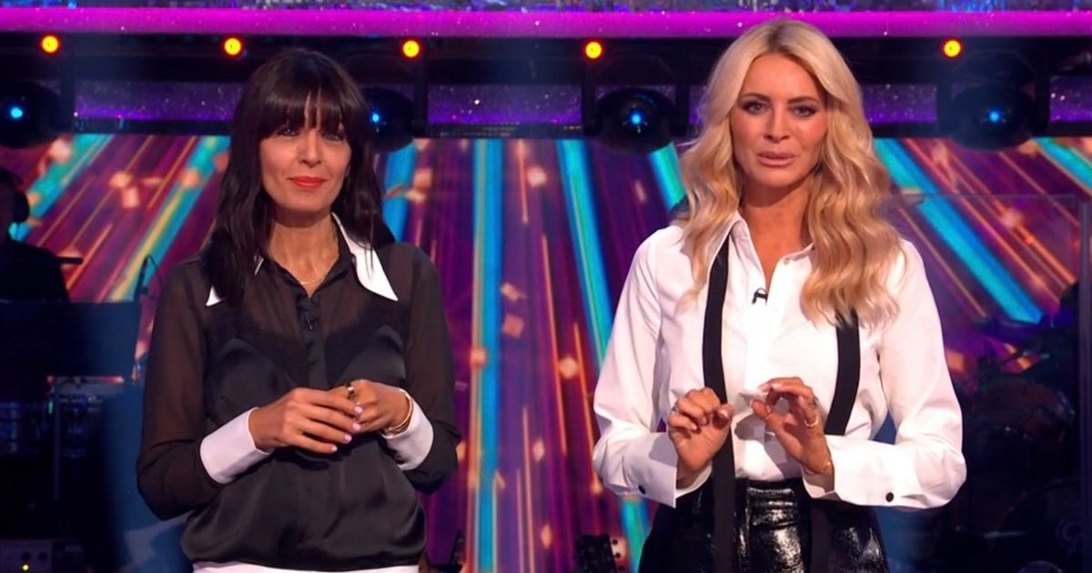 Strictlys-Claudia-Winkleman-and-Tess-Dalys-business-chic-look-divides-fans-.jpg