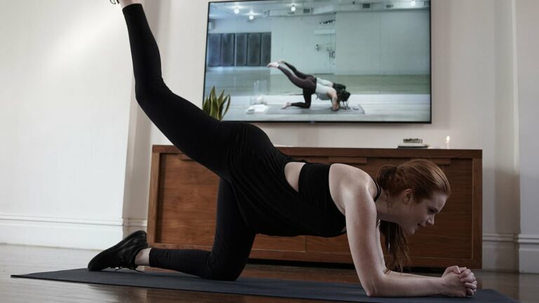 TOPLINE-FITNESS-Hollywoodaposs-hot-new-class.jpg