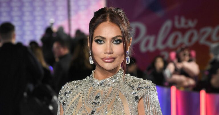 TOWIEs-Amy-Childs-teases-agg-in-new-series-but-says-real-life-is-wilder.jpg