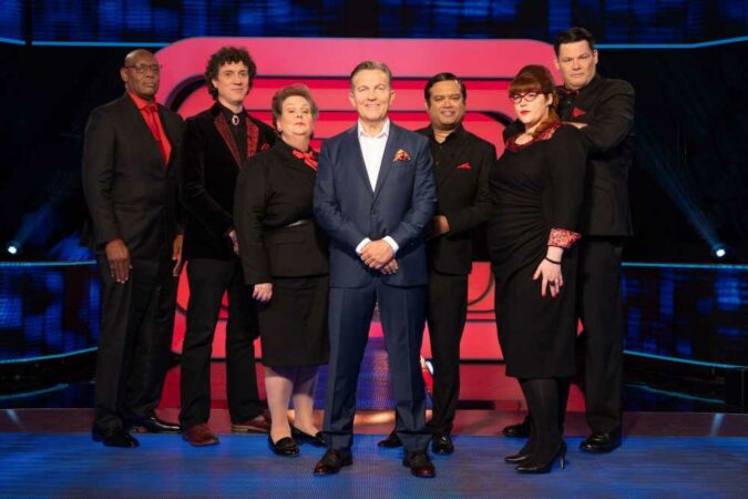 The-Chase-stars-reveal-what-its-really-like-to-be-a-Chaser-on-ITV-show-and-it-sounds-exhausting-The-Sun.jpg