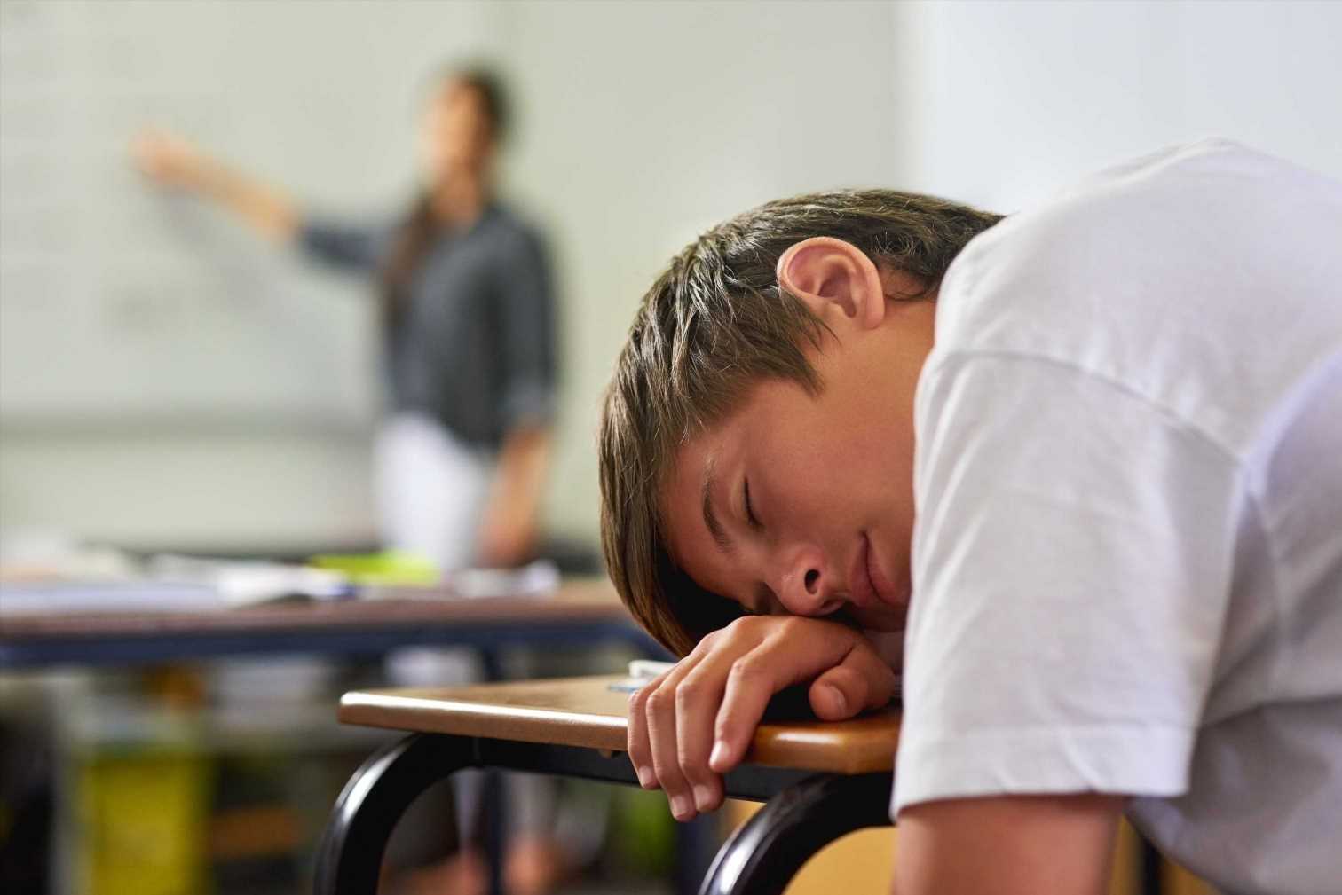 Tired-of-fighting-at-bedtime-10-simple-steps-to-reset-your-childs-sleep-pattern-as-the-new-school-term-starts-The-Sun.jpg