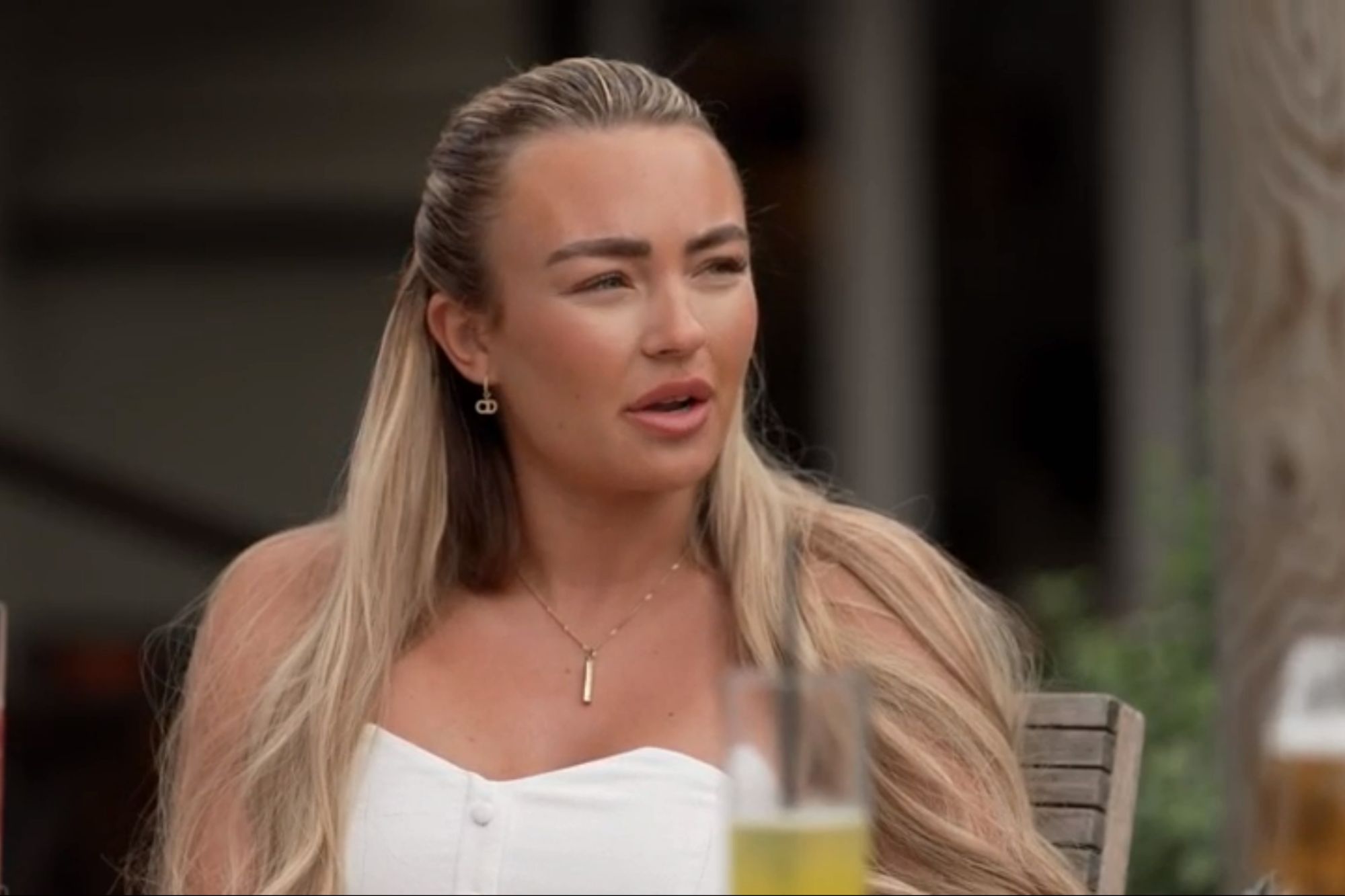 Towie-spoiler-Ella-left-furious-as-shes-BLOCKED-by-rival-despite-making-up-on-cast-trip-The-Sun.jpg