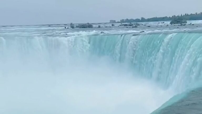 Travel-influencer-shares-the-harsh-realities-of-visiting-Niagara-Falls.jpg