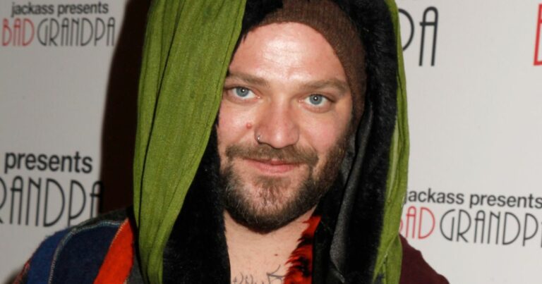 Troubled-TV-star-who-previously-escaped-rehab-celebrates-a-month-of-sobriety.jpg