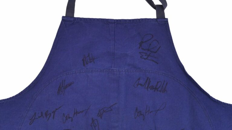Union-Solidarity-Coalition-Auction-Jeremy-Allen-White-Signed-Apron-Dinner-with-Bob-Odenkirk-and-a-Tom-Waits-Fedora-Among-Items-Up-for-Grabs.jpg
