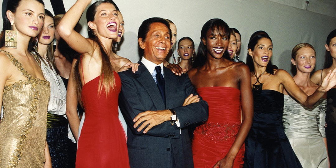 Valentino-Garavani-to-Receive-Outstanding-Achievement-Award-at-the-2023-Fashion-Awards.jpg