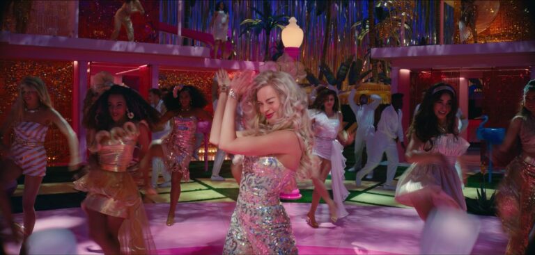 Watch-Her-Dance-8216Barbie8217-Crossing-600M-At-Domestic-Box-Office-Today.jpg