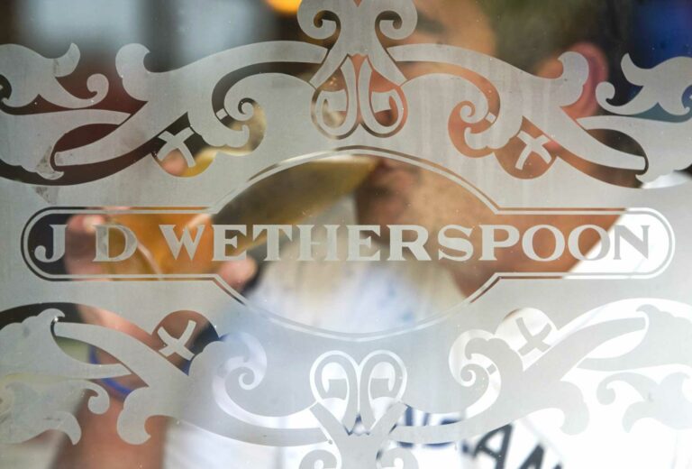 Wetherspoons-to-make-major-change-at-800-pubs-within-days-and-its-good-news-for-customers-The-Sun.jpg
