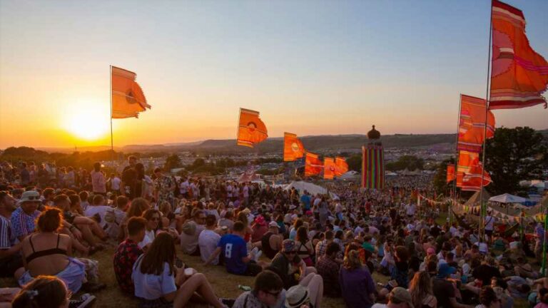 When-do-Glastonbury-2024-tickets-go-on-sale-The-Sun.jpg