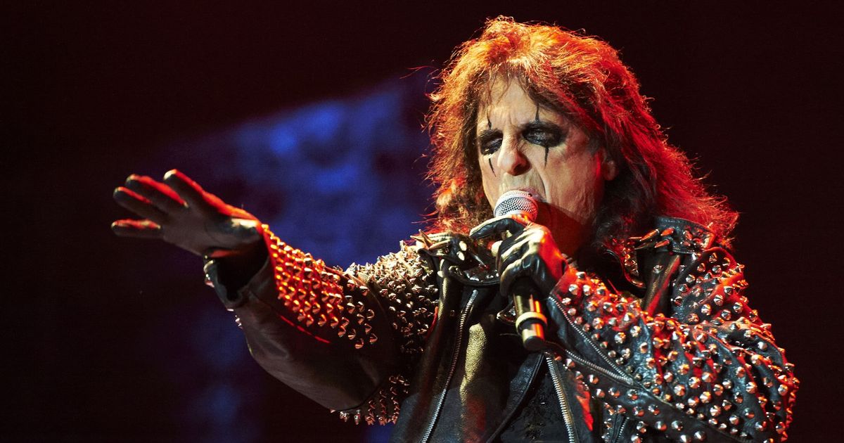 Alice-Cooper-hails-Mary-Whitehouse-great-ally-after-calls-to-ban-him-backfired.jpg