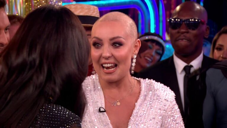 Amy-Dowden-returns-to-Strictly-Come-Dancing-for-first-time.jpg