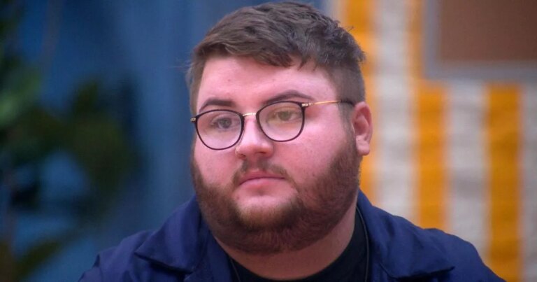 Big-Brother-feud-as-Jenkin-ready-to-cut-off-fellow-housemate.jpg