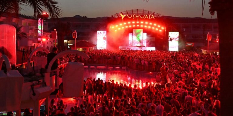 British-Tourists-Could-Face-a-Ban-From-Ibiza-for-Anti-Social-Behavior.jpg