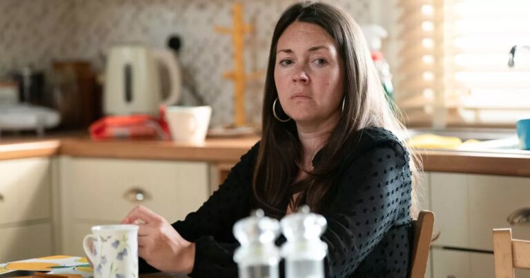EastEnders-Theo-breaks-into-Staceys-home-while-Freddie-worries-about-his-DNA.jpg