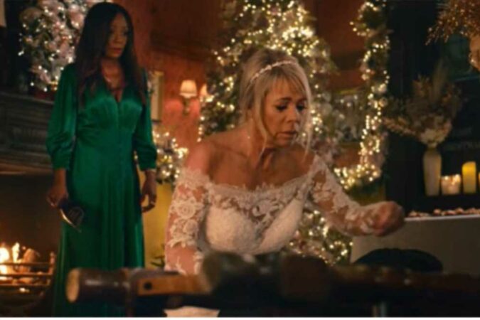EastEnders-fans-spot-vital-clue-about-Christmas-murder-as-they-work-out-the-real-weapon-The-Sun.jpg
