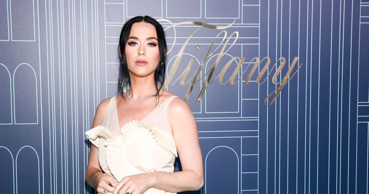 Elderly-1-800-Flowers-founder-sold-home-to-pop-star-in-a-‘fog-of-the-opioid-painkillers-Report.jpg
