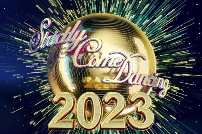 Former-Strictly-pro-slams-judgesx27-x27off-the-chart-wrongx27-scoring-saying-itx27s-an-x27injusticex27-The-Sun.jpg