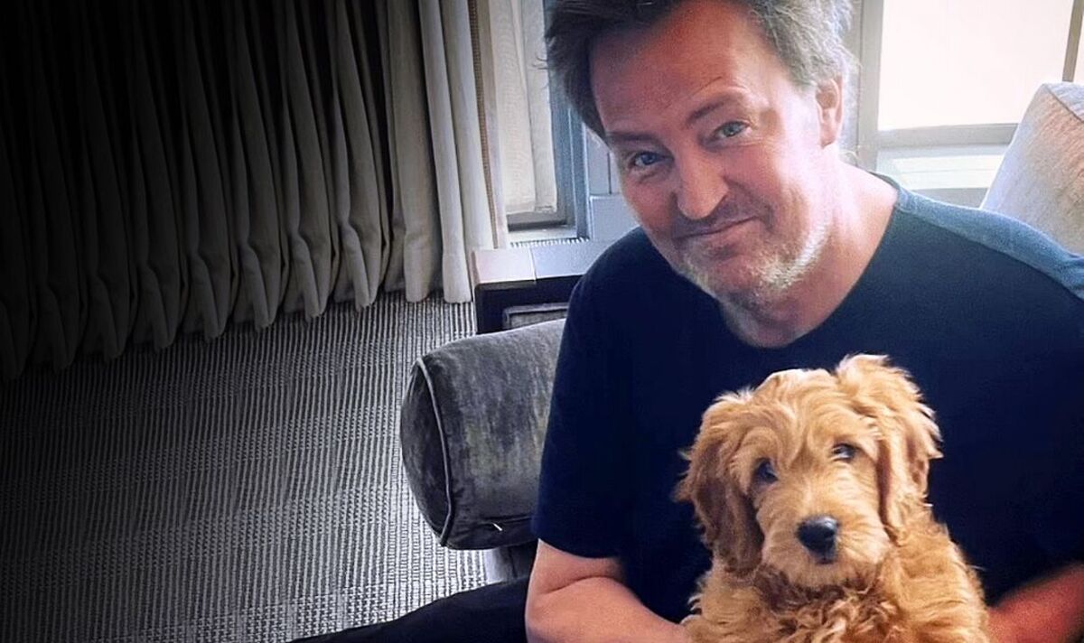 Friends-star-Matthew-Perry-was-found-underwater-in-hot-tub-by-his-assistant.jpg