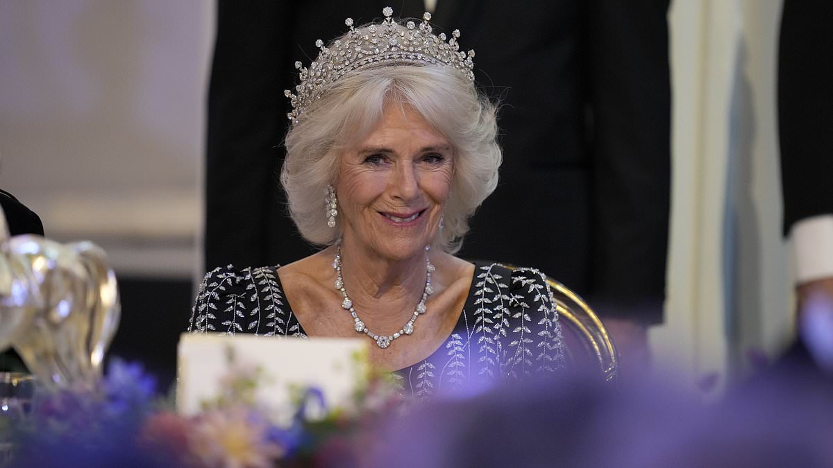 Glittering-tribute-Camilla-wears-Queen-Elizabethaposs-aposfavouriteapos-tiara.jpg