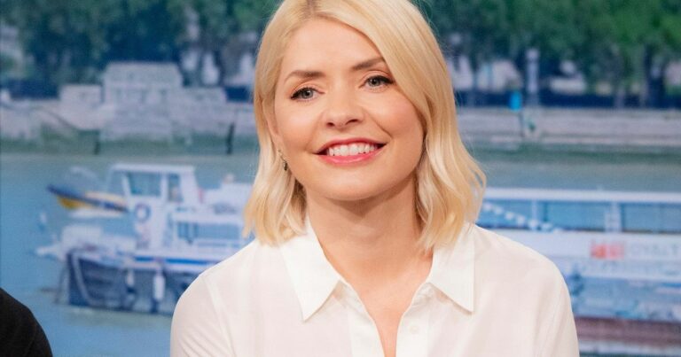 Holly-Willoughbys-rise-from-childrens-presenter-as-she-quits-This-Morning.jpg