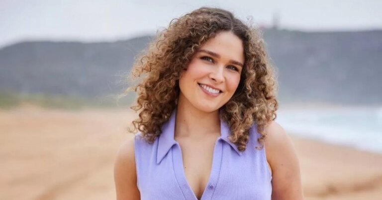 Home-and-Away-Dana-Matheson-star-opens-up-on-secret-health-woes-away-from-soap-.jpg