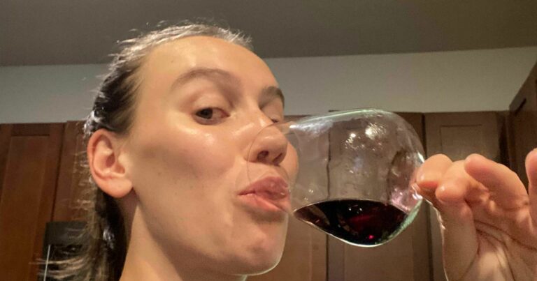 I-was-party-girl-on-48-hour-blackout-benders-but-one-hangover-changed-my-life.jpg