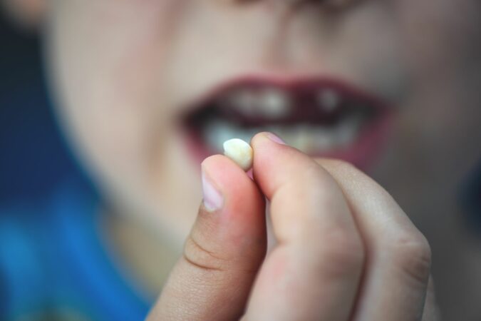 If-your-child-loses-a-tooth-get-to-a-dentist-within-an-hour-and-it-can-be-REATTACHED-The-Sun.jpg