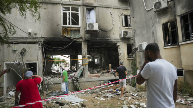 Israel-amasses-100000-troops-on-Gaza-border-following-Hamas-attacks.jpg