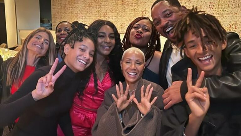 Jada-Pinkett-Smith-joined-by-Will-Smith-on-book-tour-amid-separation.jpg