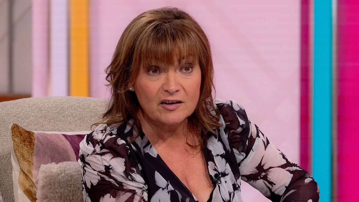 Lorraine-Kelly-shares-devastation-as-friend-battles-terminal-cancer.jpg
