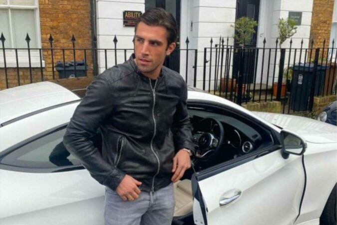 Love-Island-star-Jack-Fincham-hit-with-driving-ban-for-smashing-BMW-into-traffic-island-after-cocaine-binge-The-Sun.jpg