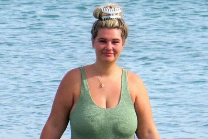 Love-Islands-Shaughna-Phillips-soaks-up-the-sun-in-Mallorca-on-her-third-holiday-in-six-months-The-Sun.jpg