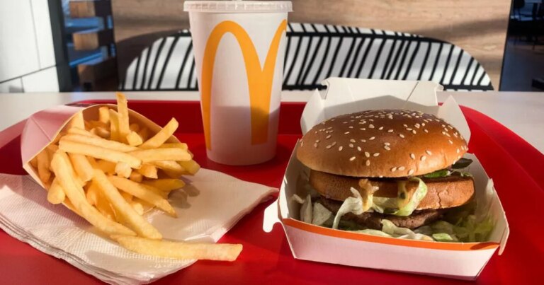 McDonalds-customers-can-now-get-99p-Big-Macs-with-exciting-new-deal.jpg