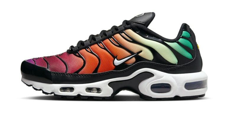 Official-Look-at-the-Nike-Air-Max-Plus-quotRainbowquot.jpg