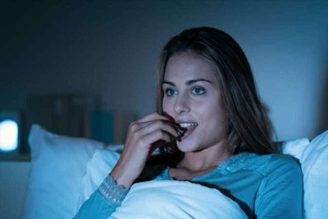 People-swear-by-a-particular-bedtime-snack-to-help-you-fall-asleep-faster-and-scientists-say-it-works-The-Sun.jpg