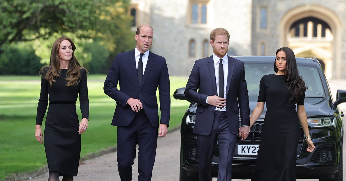 Prince-Harry-pushed-Meghan-away-from-William-and-Kate-in-last-public-appearance.jpg