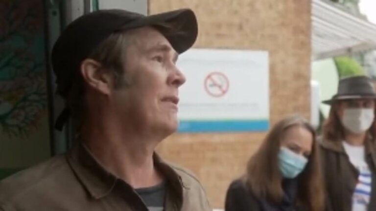 Rhod-Gilbertaposs-documentary-about-cancer-ordeal-leaves-viewers-in-tears.jpg