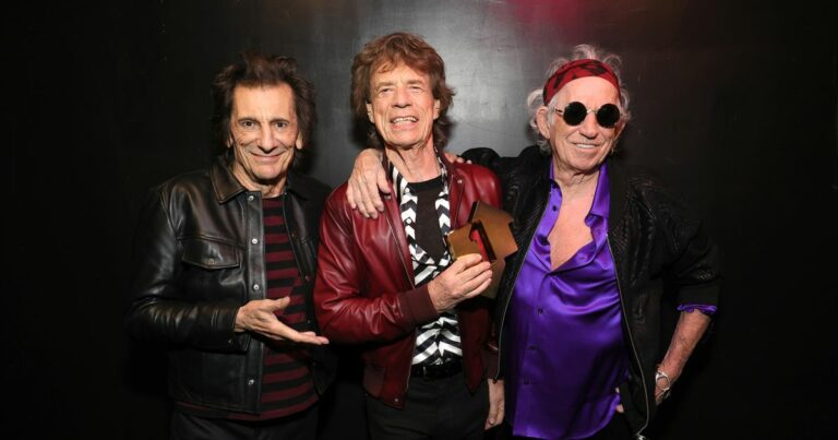 Rolling-Stones-break-records-as-new-album-makes-them-first-UK-rock-billionaires.jpg