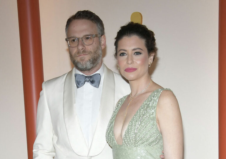 Seth-Rogens-Wife-Lauren-Had-A-Deadly-Brain-Aneurysm-Removed-.jpg