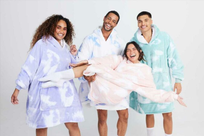 Shoppers-rush-to-buy-Oodie-hooded-blankets-now-60-off-with-exclusive-discount-The-Sun.jpg