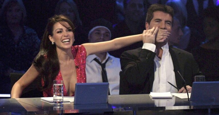 Simon-Cowells-co-star-crush-and-wild-night-of-passion-with-Dannii-Minogue.jpg