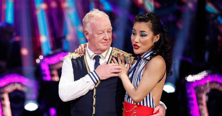 Strictly-feud-exposed-as-Les-Dennis-clashes-with-co-star-backstage-before-axe.jpg