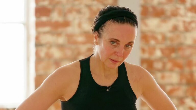Strictlyaposs-Amanda-Abbington-was-aposfrazzled-and-fragileapos.jpg