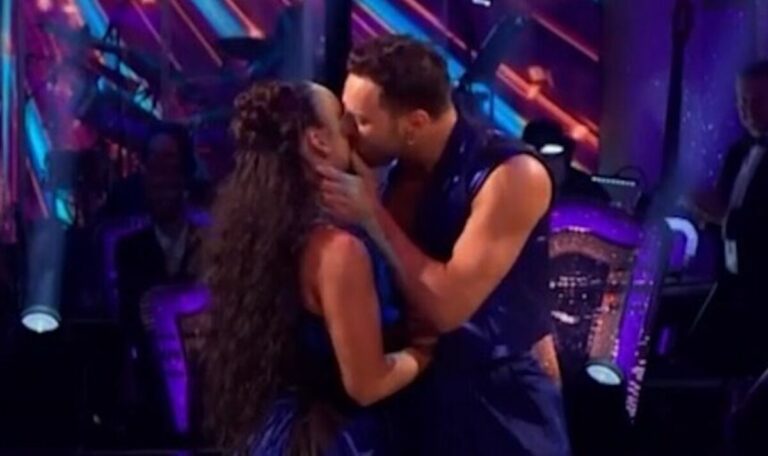 Strictlys-Ellie-and-Vito-spark-romance-rumours-after-fans-spot-kiss.jpg