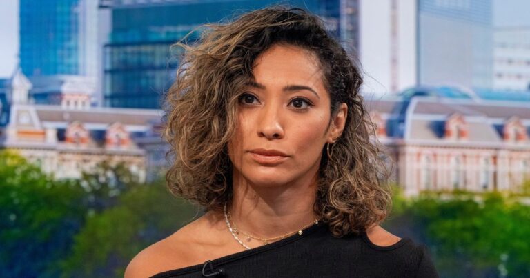 Strictlys-Karen-Hauer-left-‘bedbound-after-Kevin-Clifton-dated-Stacey-Dooley.jpg