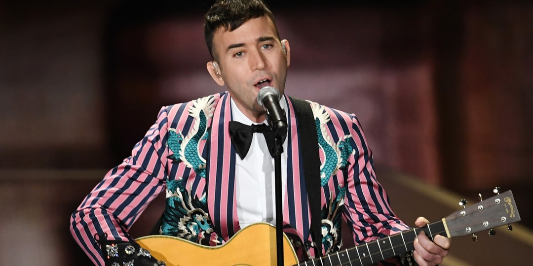 Sufjan-Stevens-Gets-A-Running-Start-on-New-Cut-From-Forthcoming-LP-‘Javelin.jpg